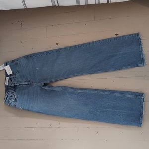 Abercrombie 90s relaxed high rise jean, size 25/0 short